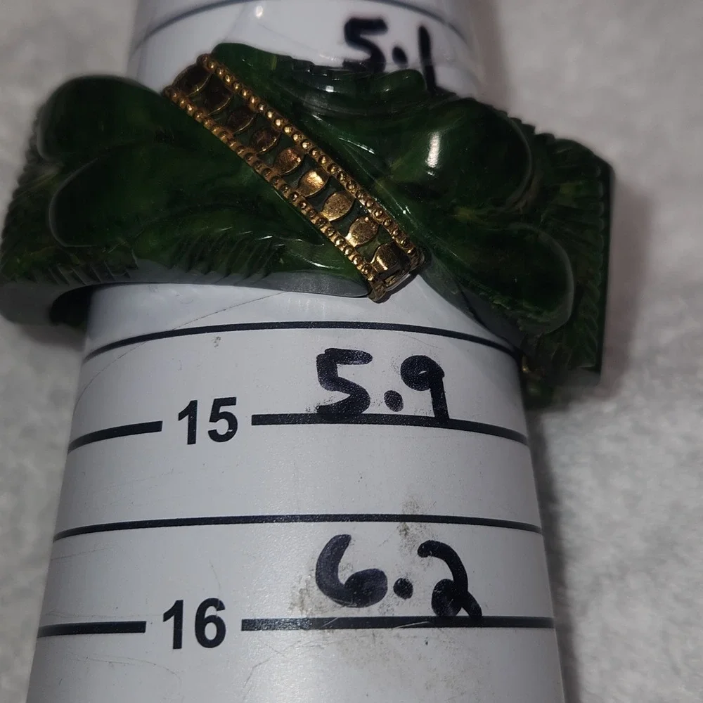 Vintage Green Marbled Bakelite Clamper Bracelet‎ Carved Art Deco Hinged Bangle